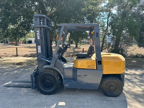 2014 TCM FD40-A1 8000 LB DIESEL FORKLIFT PNEUMATIC 110/157 2 STAGE MAST SIDE SHIFTER 7293 HOURS STOCK # BF9172329-TXB