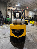 2021 CATERPILLAR/MITSUBISHI FGC20N 4000 LB LP GAS FORKLIFT CUSHION 83/187 3 STAGE MAST SIDE SHIFTING FORK POSITIONER ATTACHMENT LOW HOURS STOCK # BF998929-BUF - United Lift LLC
