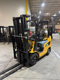 2023 CATERPILLAR 2C5000 5000 LB LP GAS FORKLIFT CUSHION 83/187" 3 STAGE MAST SIDE SHIFTER 921 HOURS STOCK # BF9114959-BUF - United Lift LLC