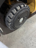 2023 CATERPILLAR 2C5000 5000 LB LP GAS FORKLIFT CUSHION 83/187" 3 STAGE MAST SIDE SHIFTER 921 HOURS STOCK # BF9114959-BUF - United Lift LLC