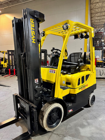 2017 HYSTER S50FT 5000 LB LP GAS FORKLIFT CUSHION 84/194" 3 STAGE MAST SIDE SHIFTER 1462 HOURS STOCK # BF9126829-BUF