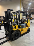 2005 CATERPILLAR GP25K 5000 LB LP GAS FORKLIFT PNEUMATIC 84/188" 3 STAGE MAST SIDE SHIFTER 5380 HOURS STOCK # BF974929-BUF - United Lift LLC
