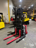 2024 RAYMOND RSS40 4000 LB ELECTRIC FORKLIFT WALKIE STACKER 86/128" 2 STAGE MAST CUSHION SIDE SHIFTER ONLY 99 HOURS STOCK # BF966259-BUF - United Lift LLC