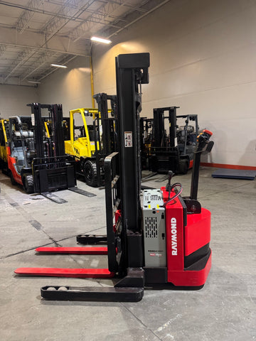 2013 RAYMOND RSS40 4000 LB ELECTRIC FORKLIFT WALKIE STACKER 86/128" 2 STAGE MAST CUSHION SIDE SHIFTER 2440 HOURS STOCK # BF936189-BUF