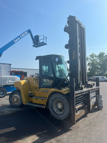 2018 YALE GDP360 36000 LB DIESEL FORKLIFT PNEUMATIC 176/212" 2 STAGE MAST SIDE SHIFTING FORK POSITIONER ENCLOSED HEATED CAB 96" FORKS, 2792 HOURS STOCK # BF9956589-BUF - United Lift LLC