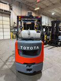 2019 TOYOTA 8FGCU32 6500 LB LP GAS FORKLIFT CUSHION 86/187" 3 STAGE MAST 952 HOURS SIDE SHIFTING FORK POSITIONER PLUMBED 4 WAYS TO CARRIAGE STOCK # BF9135829-BUF