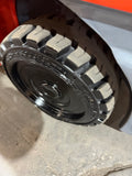 2019 TOYOTA 8FGCU32 6500 LB LP GAS FORKLIFT CUSHION 86/187" 3 STAGE MAST 952 HOURS SIDE SHIFTING FORK POSITIONER PLUMBED 4 WAYS TO CARRIAGE STOCK # BF9135829-BUF