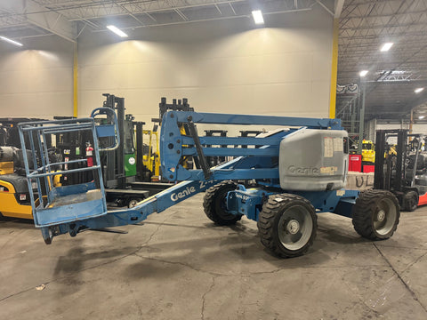 2012 GENIE Z45/25 ARTICULATING BOOM LIFT AERIAL LIFT 45' REACH DIESEL 4WD ONLY 838 HOURS STOCK # BF195769-BUF - United Lift LLC