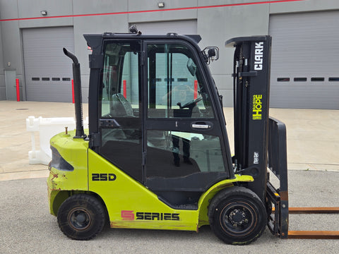 2022 CLARK C25D 5000 LB DIESEL FORKLIFT PNEUMATIC 83/188 3 STAGE MAST HEATED CAB SIDE SHIFTER 2 AVAILABLE STOCK # BF9137149-RIL