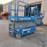 2015 GENIE GS3246 SCISSOR LIFT 32' REACH 24 VOLT ELECTRIC SMOOTH CUSHION TIRES 406 HOURS STOCK # BF992529-WIBFL - United Lift LLC