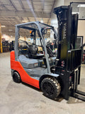 2017 TOYOTA 8FGCU32 6500 LB LP GAS FORKLIFT CUSHION 86/187" 3 STAGE MAST 1455 HOURS SIDE SHIFTING FORK POSITIONER PLUMBED 4 WAYS TO CARRIAGE STOCK # BF9102799-BUF