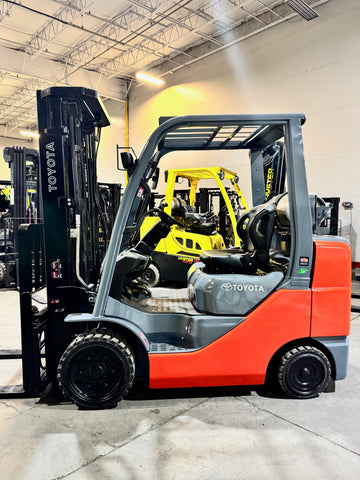 2019 TOYOTA 8FGCU30 6000 LB LP GAS FORKLIFT CUSHION 86/187" 3 STAGE MAST SIDE SHIFTING FORK POSITIONER plumbed 4 ways to carriage 1154 HOURS STOCK # BF997589-BUF