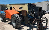 2019 JLG 1055 10000 LB DIESEL TELESCOPIC FORKLIFT 4WD ENCLOSED CAB WITH HEAT AND A/C OUTRIGGERS 2048 HOURS STOCK # BF91131169-NLE - United Lift LLC
