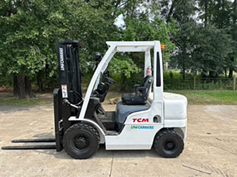 2014 NISSAN/UNICARRIERS FHD25 5000 LB DIESEL FORKLIFT PNEUMATIC 85/189" 3 STAGE MAST SIDE SHIFTER 5087 HOURS STOCK # BF9175139-TXB