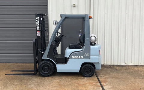 2009 NISSAN MP1F1A20LV 4000 LB LP GAS FORKLIFT PNEUMATIC TIRE 84/130 2 STAGE MAST 6379 HOURS STOCK # BF9105719-ARB - United Lift LLC