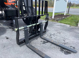 2024 SKYTRAK 8042 8000 LB DIESEL TELESCOPIC FORKLIFT TELEHANDLER PNEUMATIC 4WD ENCLOSED CAB WITH HEAT BRAND NEW STOCK # BF91251179-PAB - United Lift LLC