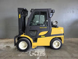 2016 YALE GLP090VX 9000 LB LP GAS FORKLIFT DUAL DRIVE PNEUMATIC 94/195 3 STAGE MAST SIDE SHIFTER ENCLOSED CAB 1498 HOURS STOCK # BF9144739-ILE