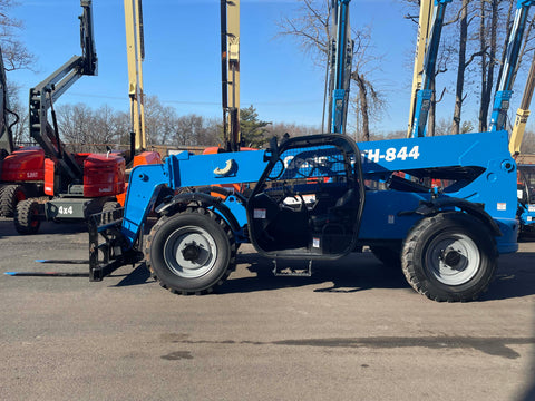 2015 GENIE GTH844 8000 LB DIESEL TELESCOPIC FORKLIFT TELEHANDLER PNEUMATIC 4WD 1690 HOURS STOCK # BF9787549-NLPA - United Lift Equipment LLC